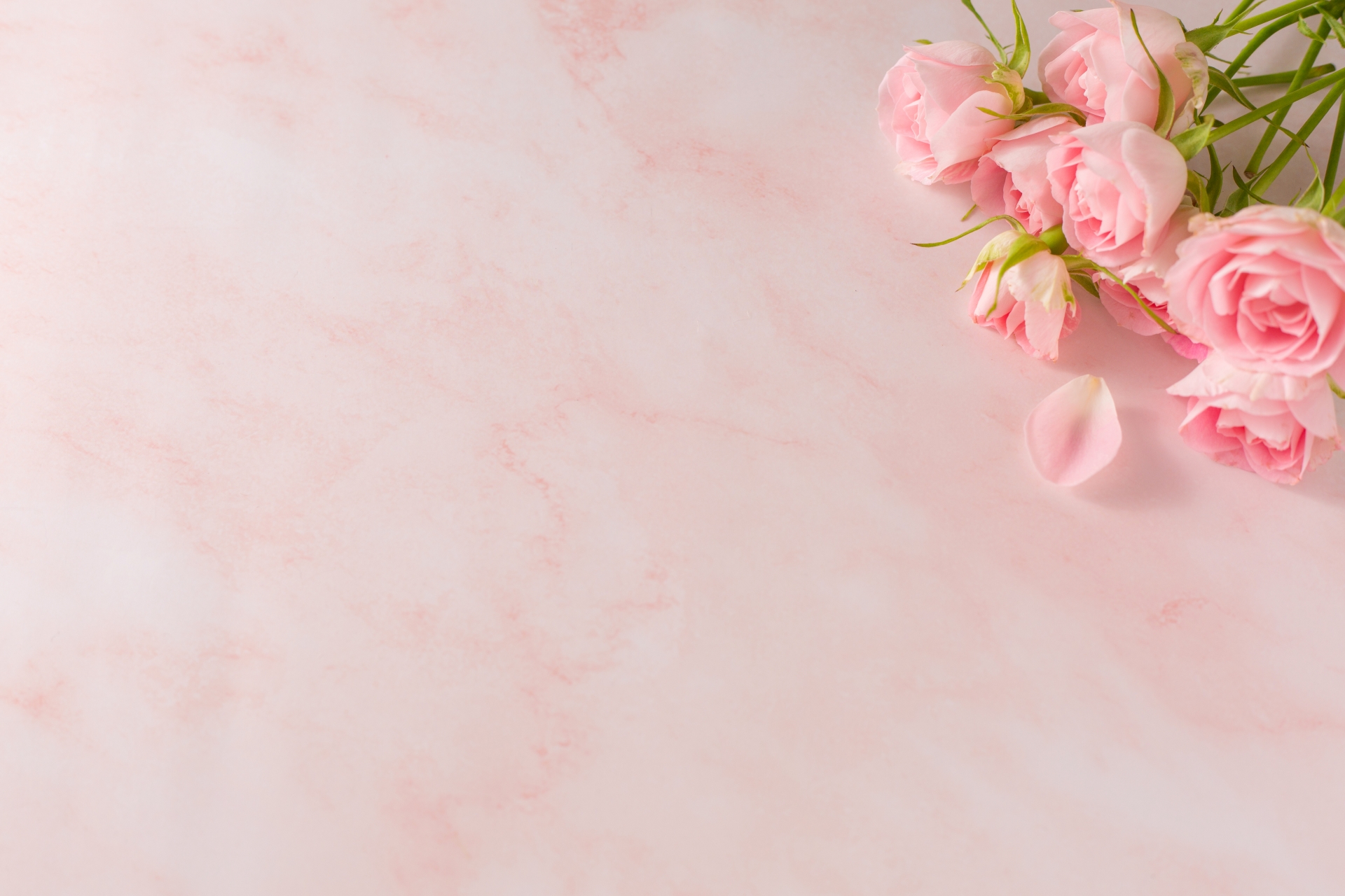 福島ストーンケア　きれいなキッチン大理石イメージ画像